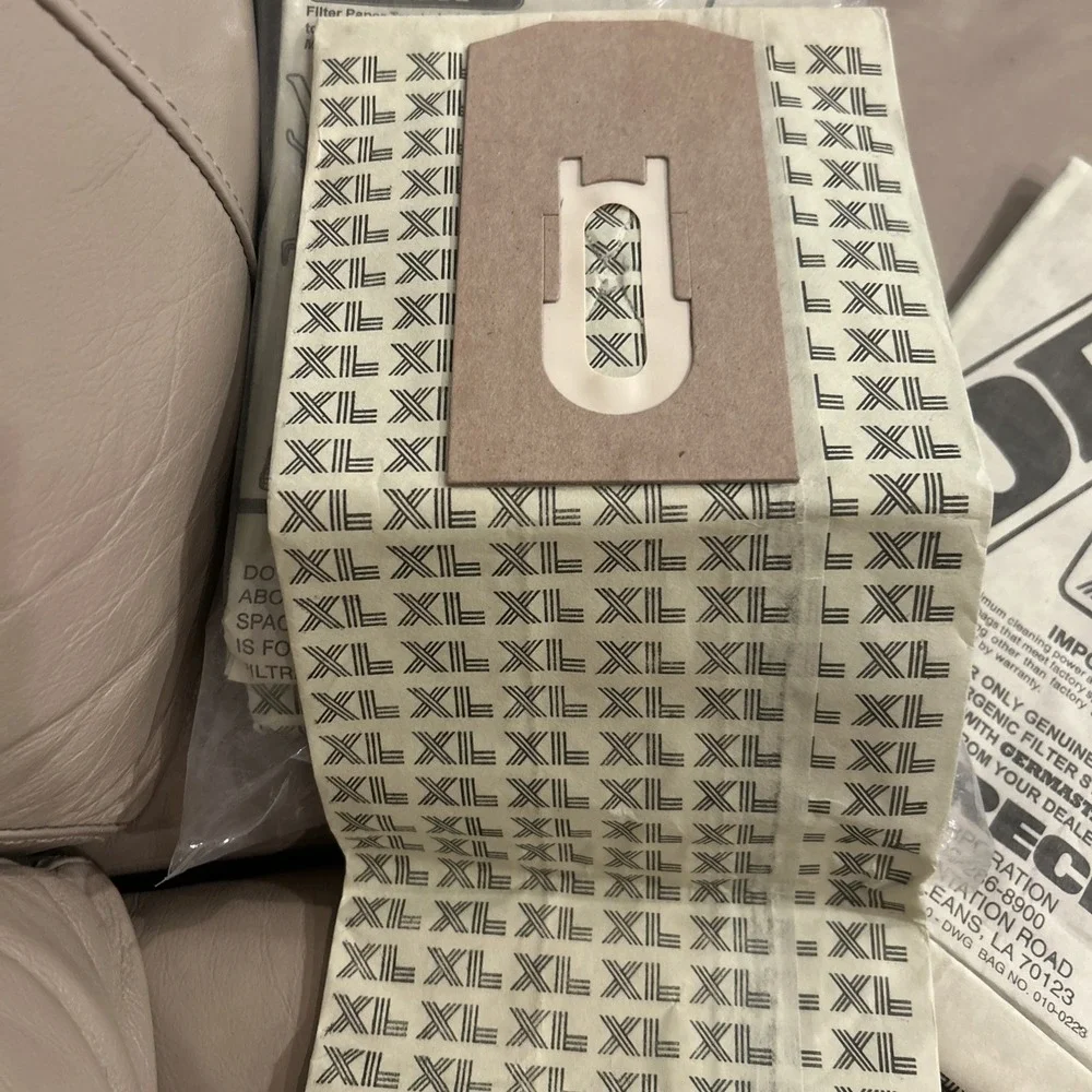 Pack of 11 Oreck XL Celoc Vacuum Cleaner Bags See Pictures For Which Models